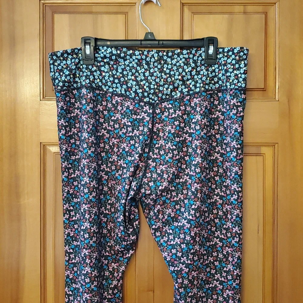 Nike One‎ Floral Patterned Activewear Mid Rise 7/8 Leggings Size 2XL